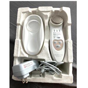 Hitachi Hada Crie Moisture Support Hot & Cool CM-N 2000 100-240V Japan